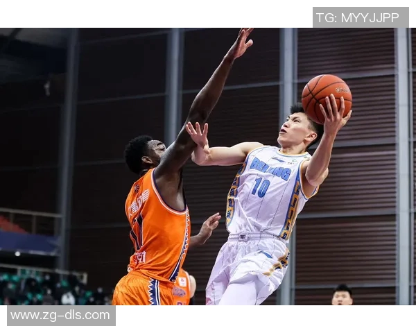 刘晓宇:从篮球场上的明星到人生舞台的多面手之路探索 刘晓宇:从篮球场上的明星到人生舞台的多面手之路探索