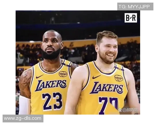 湖人对决热火王猛再现经典对抗赛场激情与荣耀交织 湖人对决热火王猛再现经典对抗赛场激情与荣耀交织