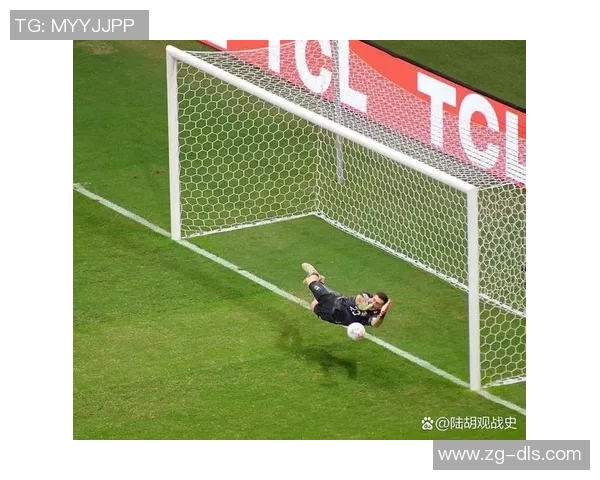 诺伊尔：守护球门的传奇门将与足球世界的辉煌篇章