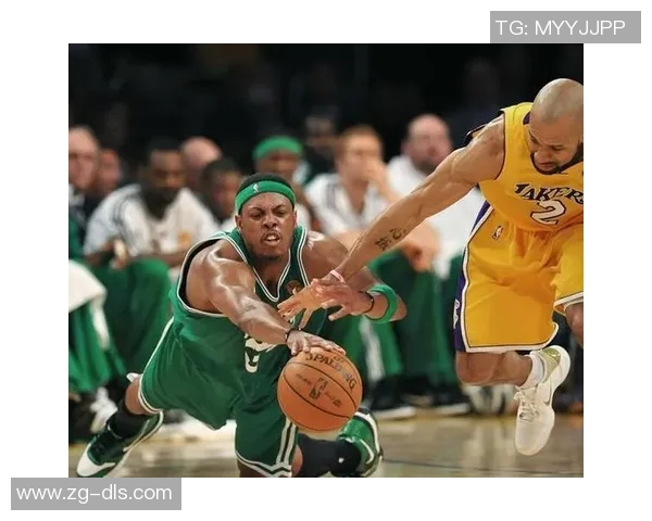 雷丁与诺维奇精彩对决全场录播回顾与分析