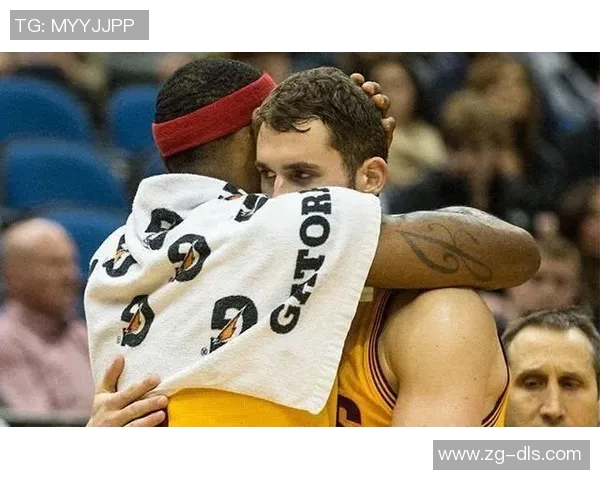 骑士与勇士激战正酣1月17日精彩对决引发球迷热议