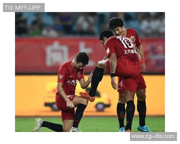 富力与上港激战正酣最终结果揭晓引发球迷热议
