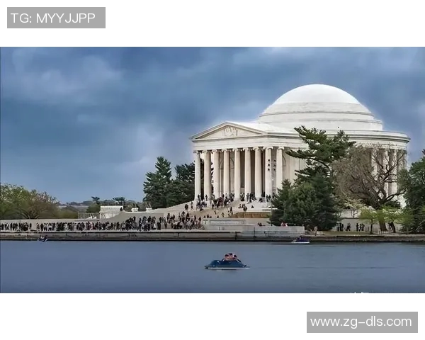 洛里昂与贝兹尔激战正酣谁能在这场较量中笑到最后 洛里昂与贝兹尔激战正酣谁能在这场较量中笑到最后